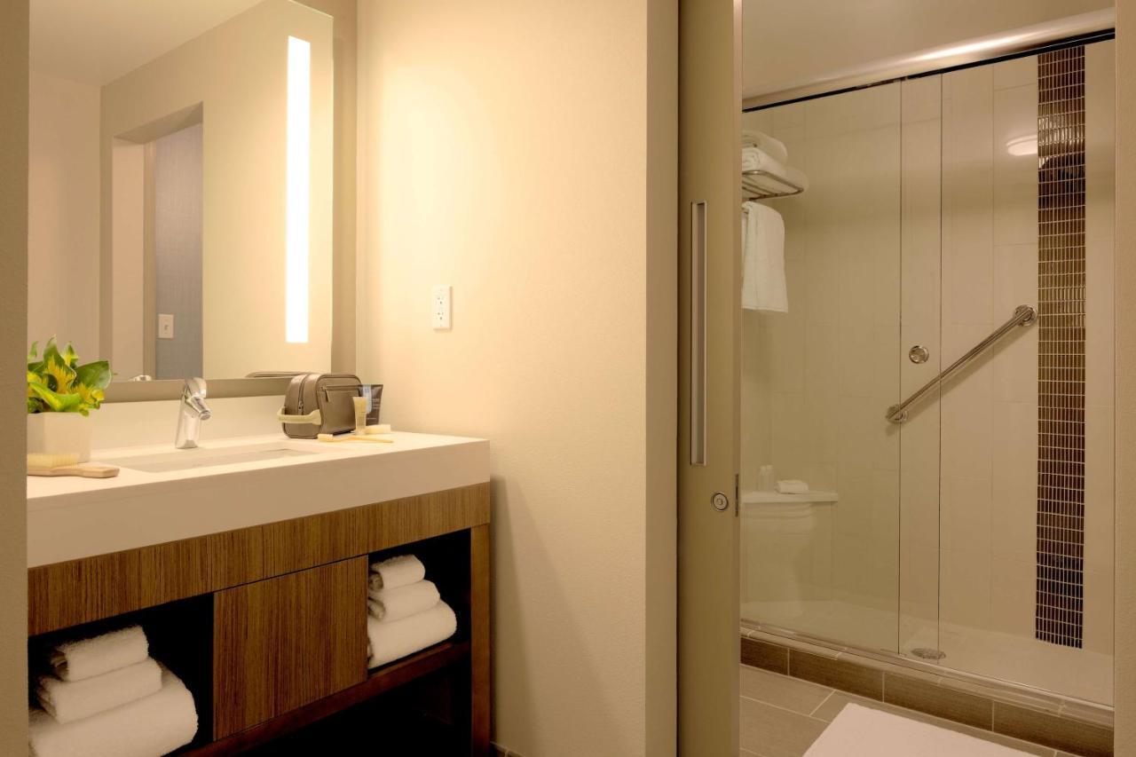 Hyatt Place Indianapolis Fishers Exterior photo
